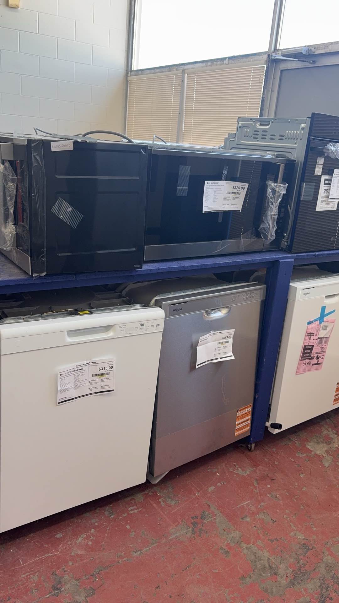 Dishwasher & Microwave